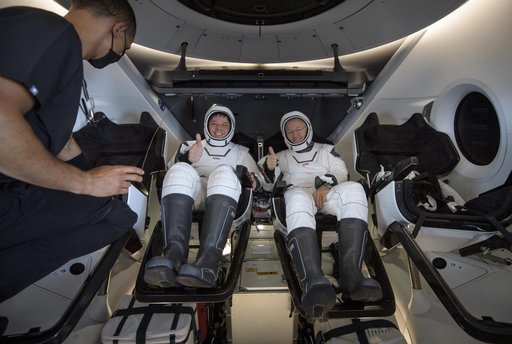 SpaceX Demo-2 Landing