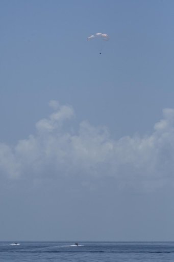SpaceX Demo-2 Landing