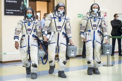 Expedition 64 Crew Qualification Exams