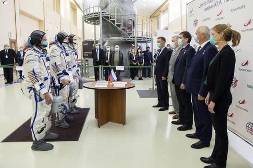 Expedition 64 Crew Qualification Exams