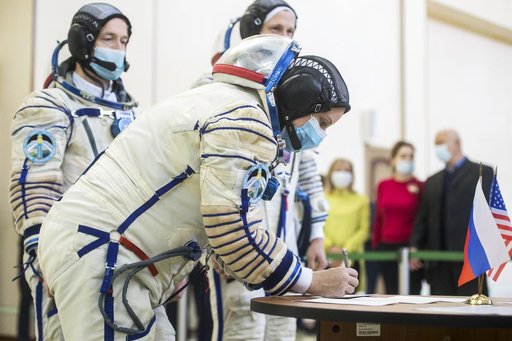 Expedition 64 Crew Qualification Exams