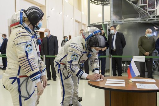 Expedition 64 Crew Qualification Exams
