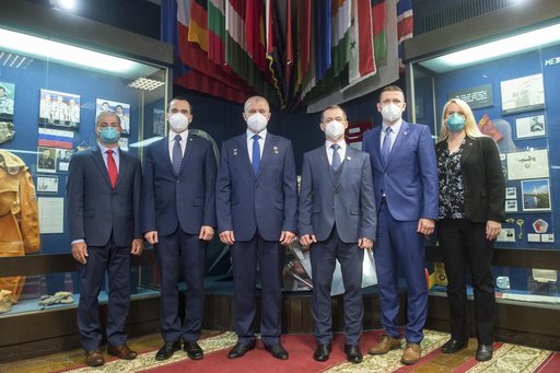 Expedition 64 Crew Press Conference
