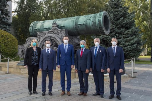 Expedition 64 Red Square Visit