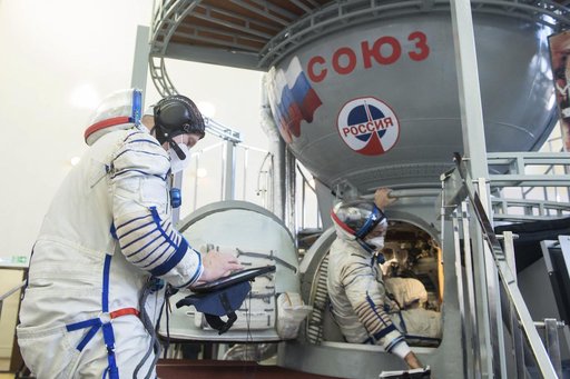 Expedition 65 Crew Qualification Exams