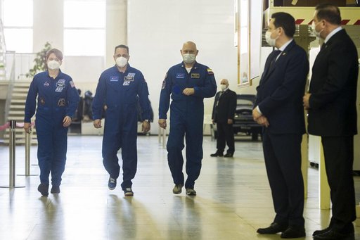 Expedition 65 Crew Qualification Exams