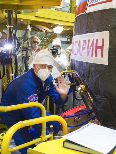 Expedition 65 Preflight