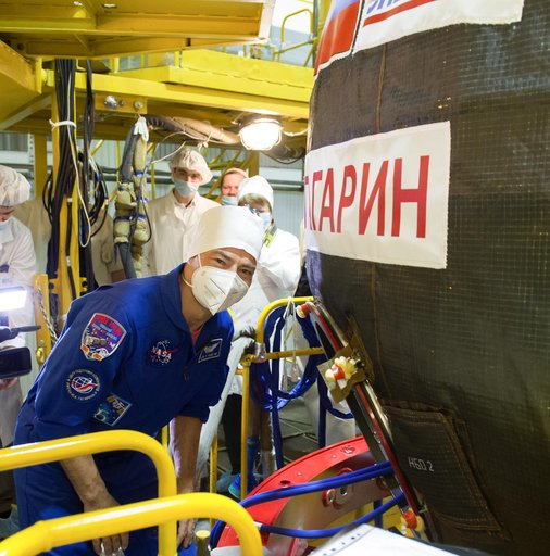 Expedition 65 Preflight