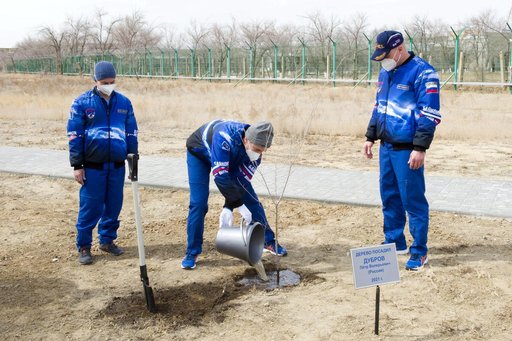 Expedition 65 Preflight