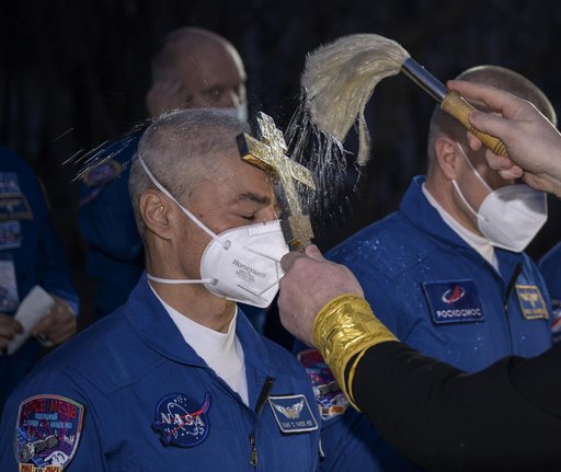 Expedition 65 Preflight