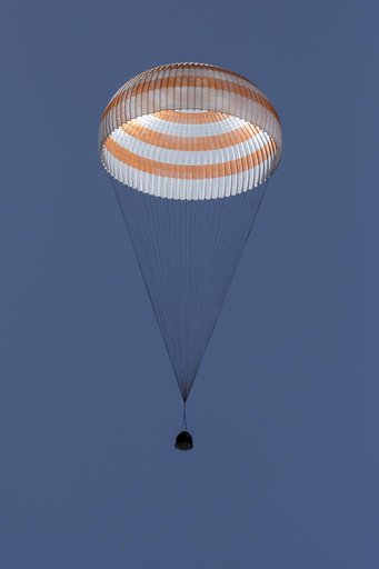 Expedition 64 Soyuz Landing
