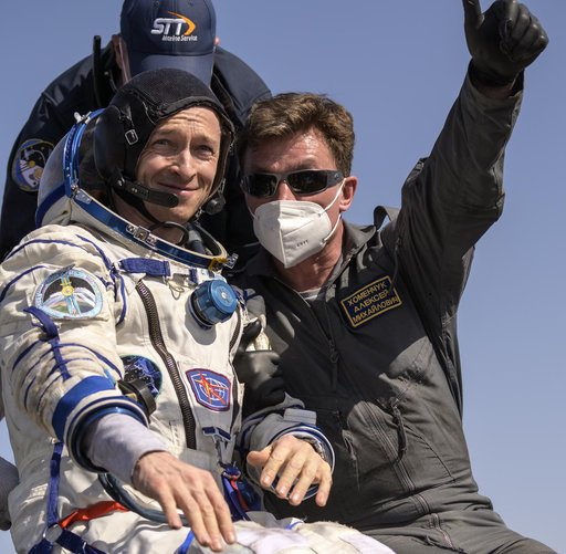Expedition 64 Soyuz Landing