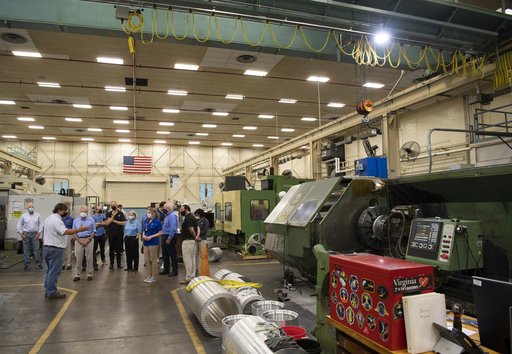 NASA Leadership Tours Wallops Flight Facility