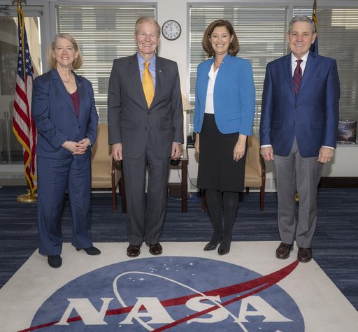 Administrator Meets with Incoming JPL Director