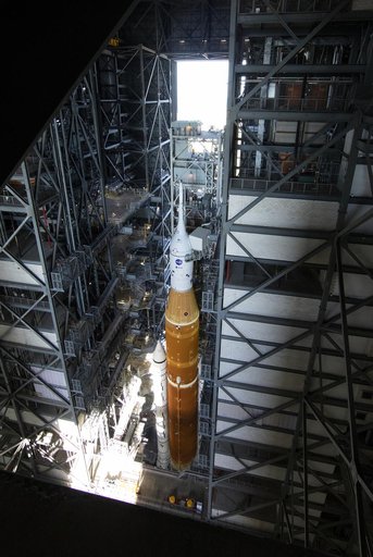 Artemis I First Rollout