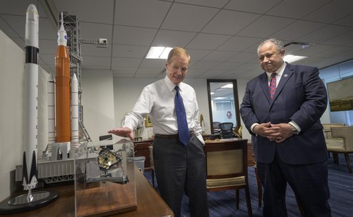 NASA Leadership Meets with Secretary of the Navy