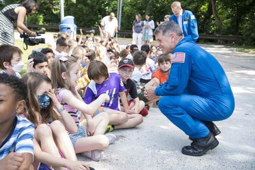 NASA's Crew-2 Astronauts Visit Arlington Elementary School