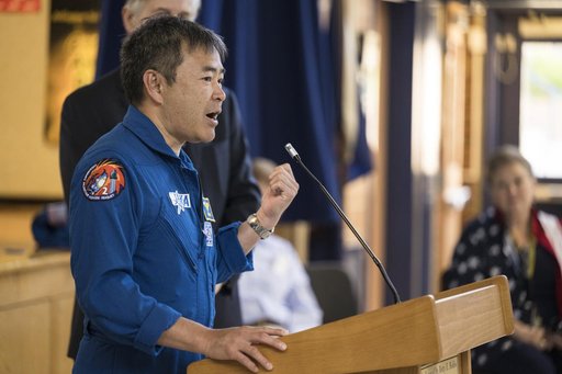 NASA's Crew-2 Astronauts Visit Arlington Elementary School