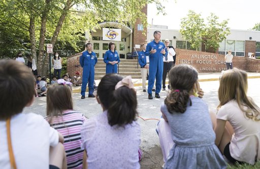 NASA's Crew-2 Astronauts Visit Arlington Elementary School