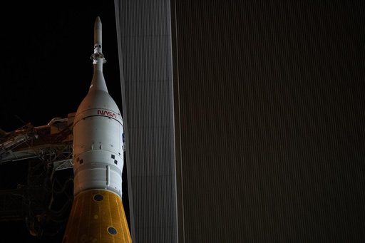 Artemis I Rollout