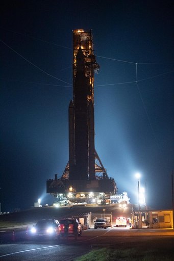 Artemis I Rollout
