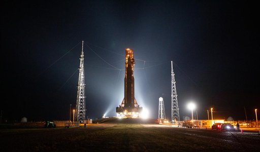 Artemis I Rollout