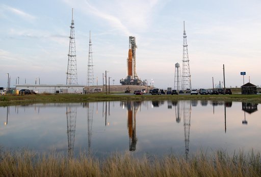 Artemis I Rollout