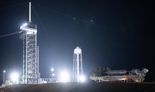 NASA’s SpaceX Crew-5 Falcon 9/Dragon Rollout to Launch Pad 39A
