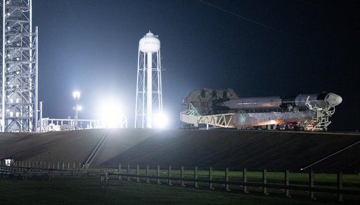 NASA’s SpaceX Crew-5 Falcon 9/Dragon Rollout to Launch Pad 39A