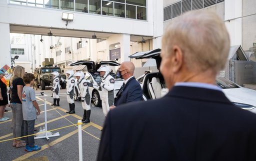 NASA’s SpaceX Crew-5 Crew Walkout