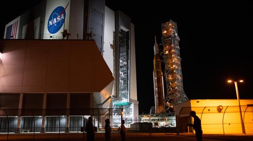 Artemis I Rollout