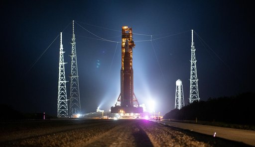 Artemis I Rollout