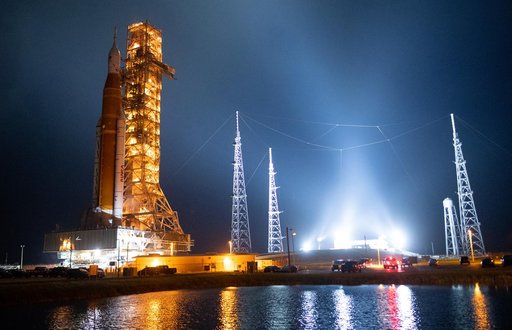 Artemis I Rollout