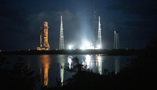 Artemis I Rollout