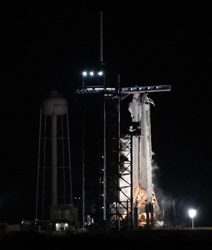 NASA’s SpaceX Crew-6 Final Prelaunch Engine Firing Test