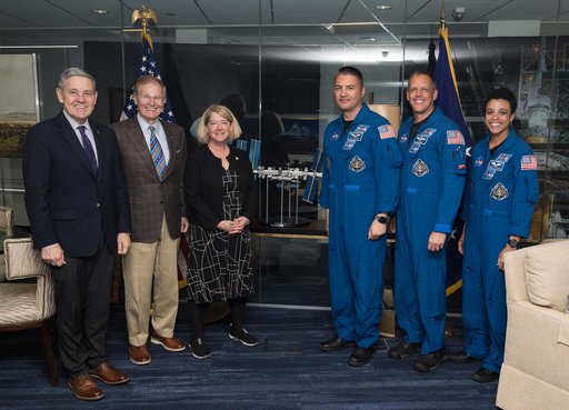 NASA Leadership Meets with NASA’s SpaceX Crew-4 Astronauts