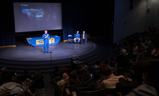 NASA’s Crew-4 STEM Event at James W. Robinson Secondary School