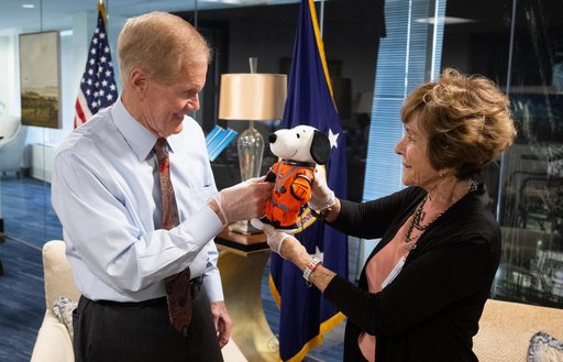 NASA Administrator Meets with Jeannie Schulz