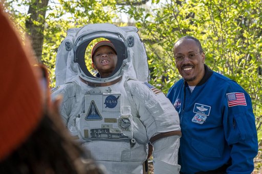 NASA STEM Activities at the White House Easter Egg Roll