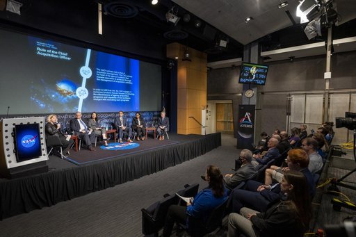 Strengthening Acquisition and Program Management at the Agency F