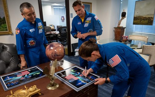 NASA’s SpaceX Crew-5 Astronauts with Agency Leadership