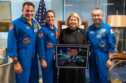 NASA’s SpaceX Crew-5 Astronauts with Agency Leadership