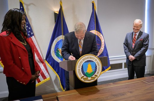 NASA and USDA Sign Memorandum of Understanding