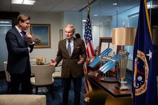 Czech Minister of Transport Meets with NASA Administrator