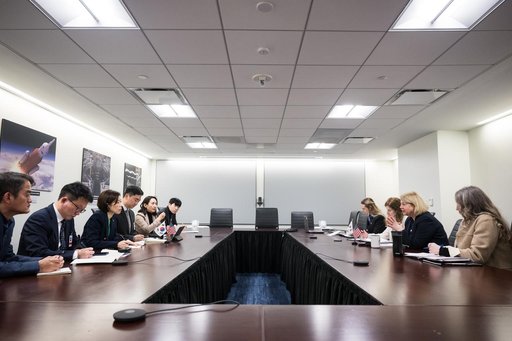 NASA Deputy Admin Meets with Korean Vice Minister for Science an