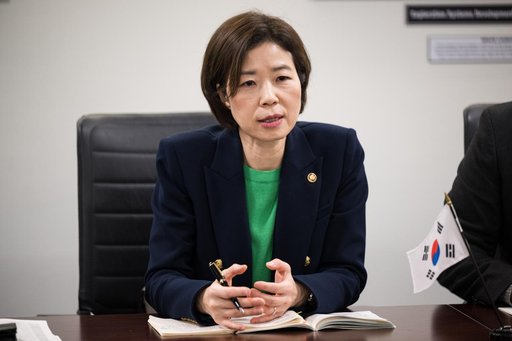 NASA Deputy Admin Meets with Korean Vice Minister for Science an