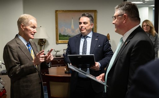 NASA Administrator Meets with Bulgarian Minister of Finance