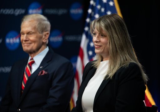 NASA Administrator Speaks with ISS Crew about Science