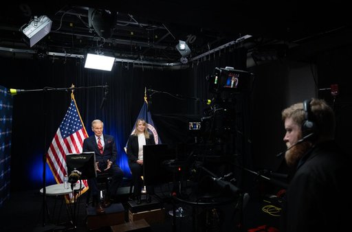 NASA Administrator Speaks with ISS Crew about Science
