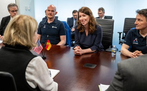 Pam Melroy meets with German Coordinator Anna Christmann